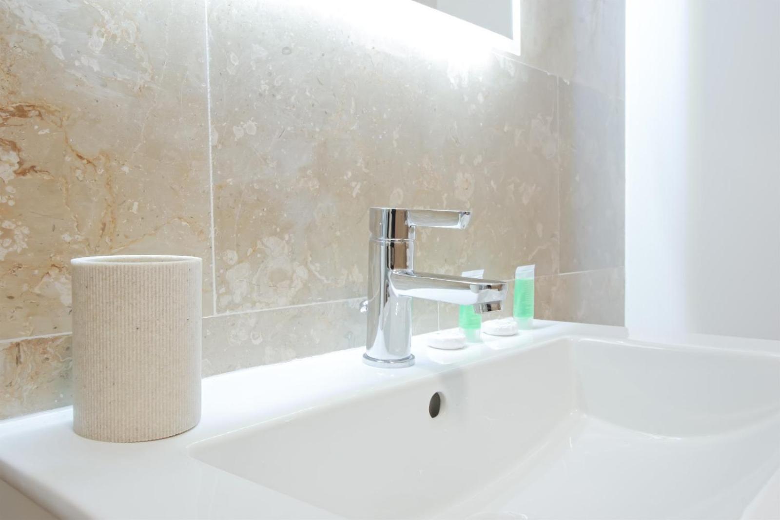 Himson-Blue Apartament Yaş Dış mekan fotoğraf